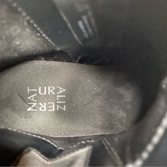 New! Naturalizer Cade Black Faux Leather Chelsea Bootie 8M - Picture 13 of 15